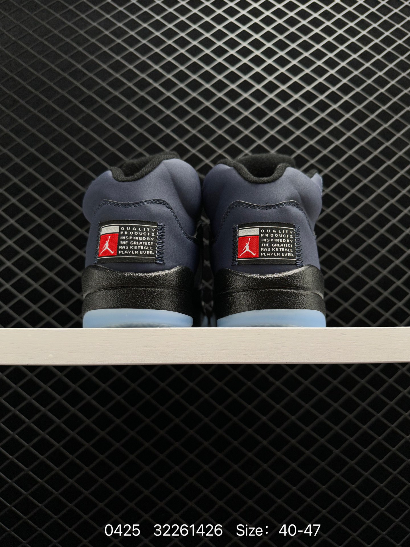 Air Jordan 5 Retro “Black Metallic”